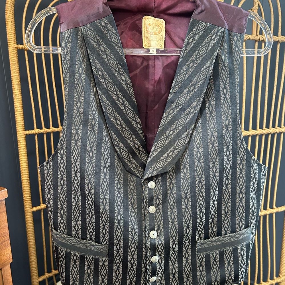 Wah Maker Frontier Clothing Men’s Vintage Vest